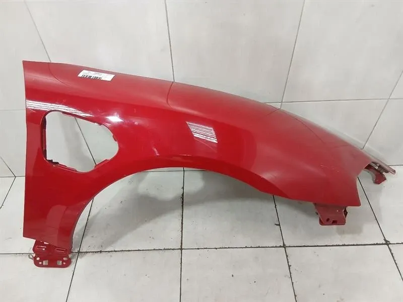 Porsche Taycan 9J Right Wing 9J1821102Y w/o PWR DOOR RIGHT FENDER-