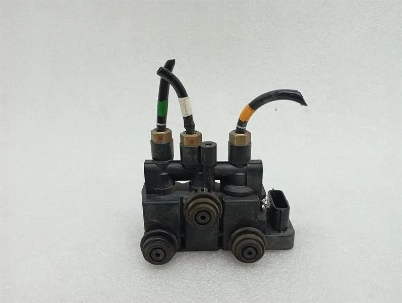 Land Rover Range Rover Sport L494 Valve CPLA-5B710-AD Valve-