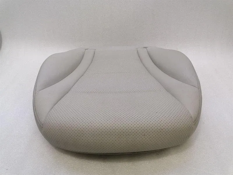 MERCEDES C CLASS LEFT SEAT CUSHION W205 A2059103419 7M97 GREIGE SEAT CUSHION-