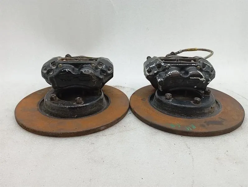 ASTON MARTIN VANTAGE AM SERIES 3 1973-1978 BRAKE CALIPER 069-028-0006 SET FRONT-