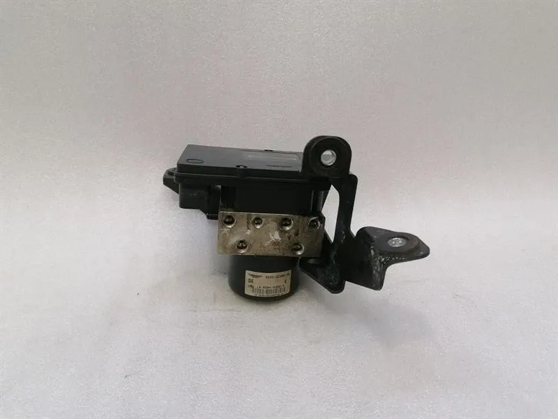ASTON MARTIN VANTAGE V8 A.B.S Pump 6G33-2C405-AB SPARES OR REPAIR -