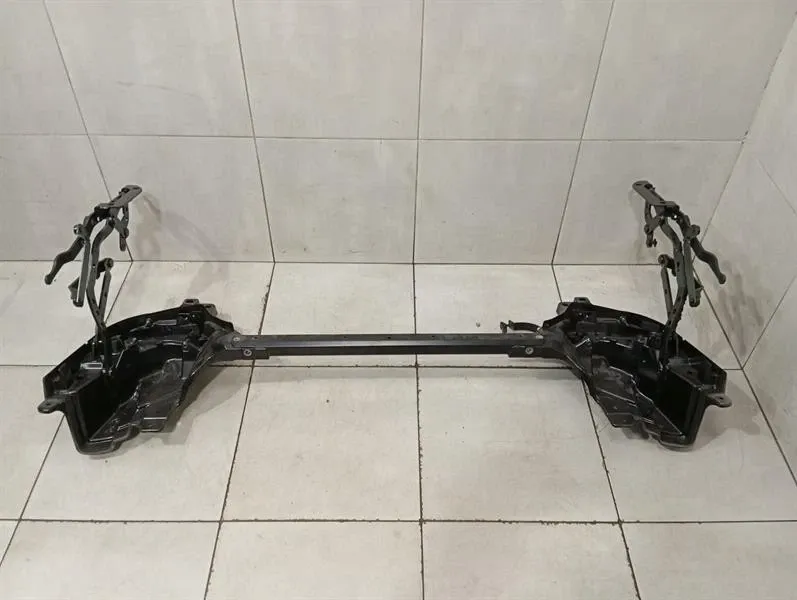 Audi R8 Type 42 V10 5.2 Spyder soft top hinge 427825131F soft top hinge-