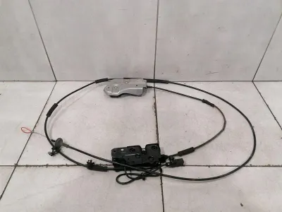 Audi R8 Type 42 V10 5.2 Spyder boot lock 8K2823746 tailgate lock-