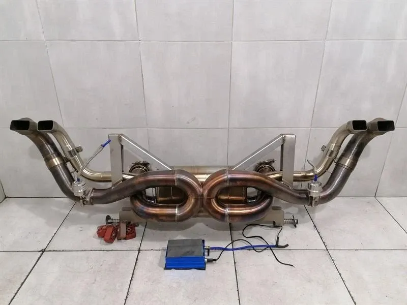 Audi R8 4S exhaust silencer stainless steel exhaust silencer race valve-