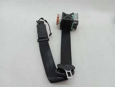 Audi R8 Type 42 V10 5.2 Spyder FRH Seatbelt 427857706F Front Seat Belt-