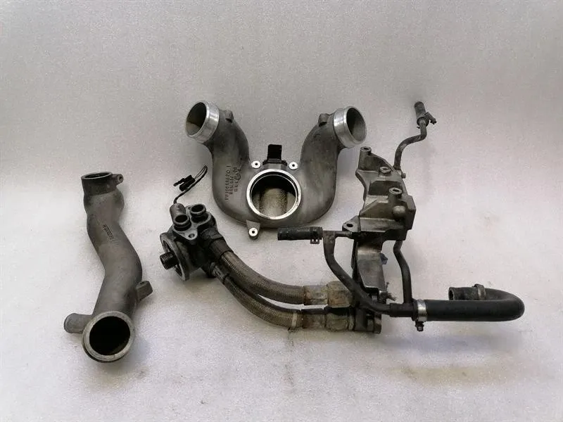 Bentley Arnage T oil filter housing PG107223PB oil cooler holder PG107223PB-