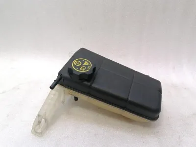 Chevrolet Corvette C7 expansion tank reservoir 22786835 reservoir -