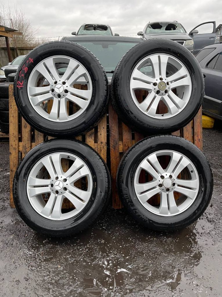8.5JX19 ET56 D66.6 5X112 Rim set With Tyres 4 pcs MERCEDES-BENZ GL-CLASS (X164) (2006-2012)