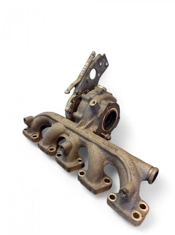 31219657 36002651 30774992 31219697 31293029 Turbocharger VOLVO V70 III (BW) (2007-2016)