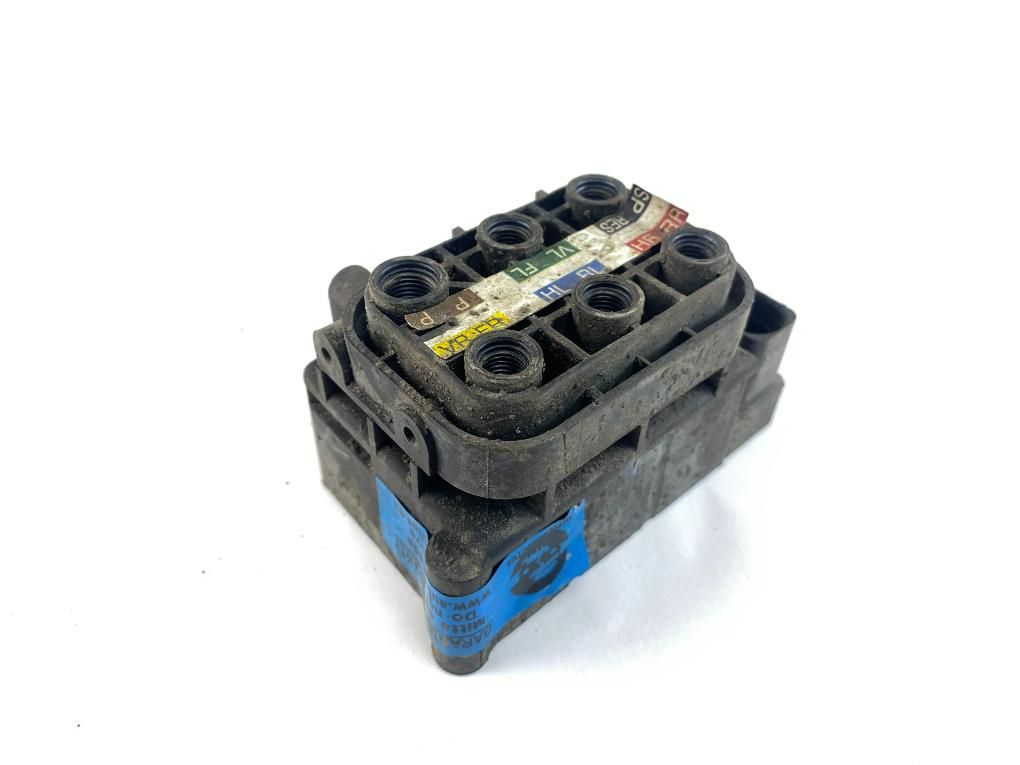 A2123200358 Air suspension valve block MERCEDES-BENZ GL-CLASS (X164) (2006-2012)