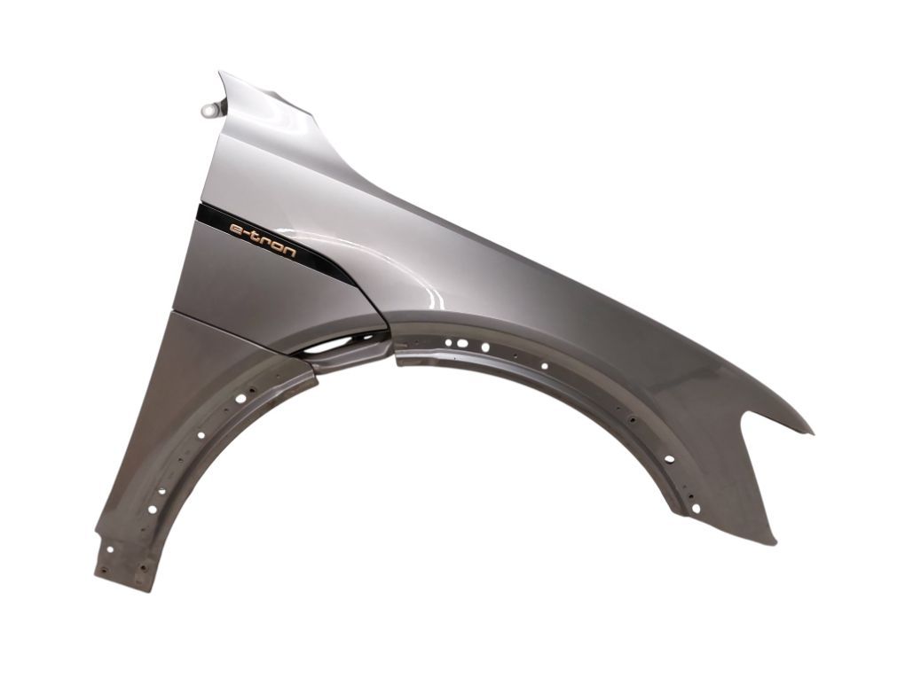 4KE821022C Fender Front Right AUDI E-TRON (GEN, GEA) (2018-2023)
