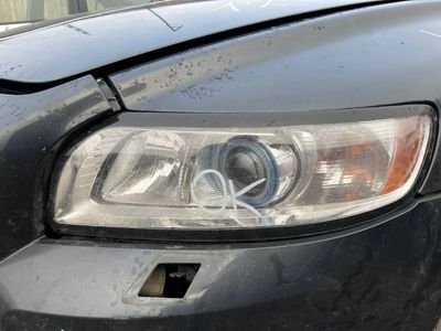 Headlight left VOLVO S40 / V50 / C30 / C70 (MS, MW) (2004-2012)