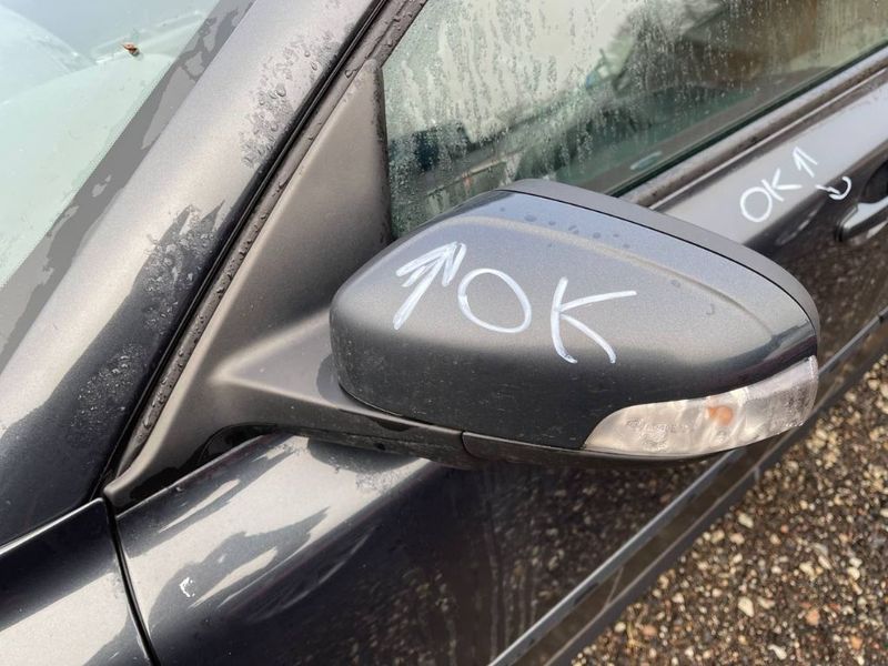 Mirror left VOLVO S40 / V50 / C30 / C70 (MS, MW) (2004-2012)