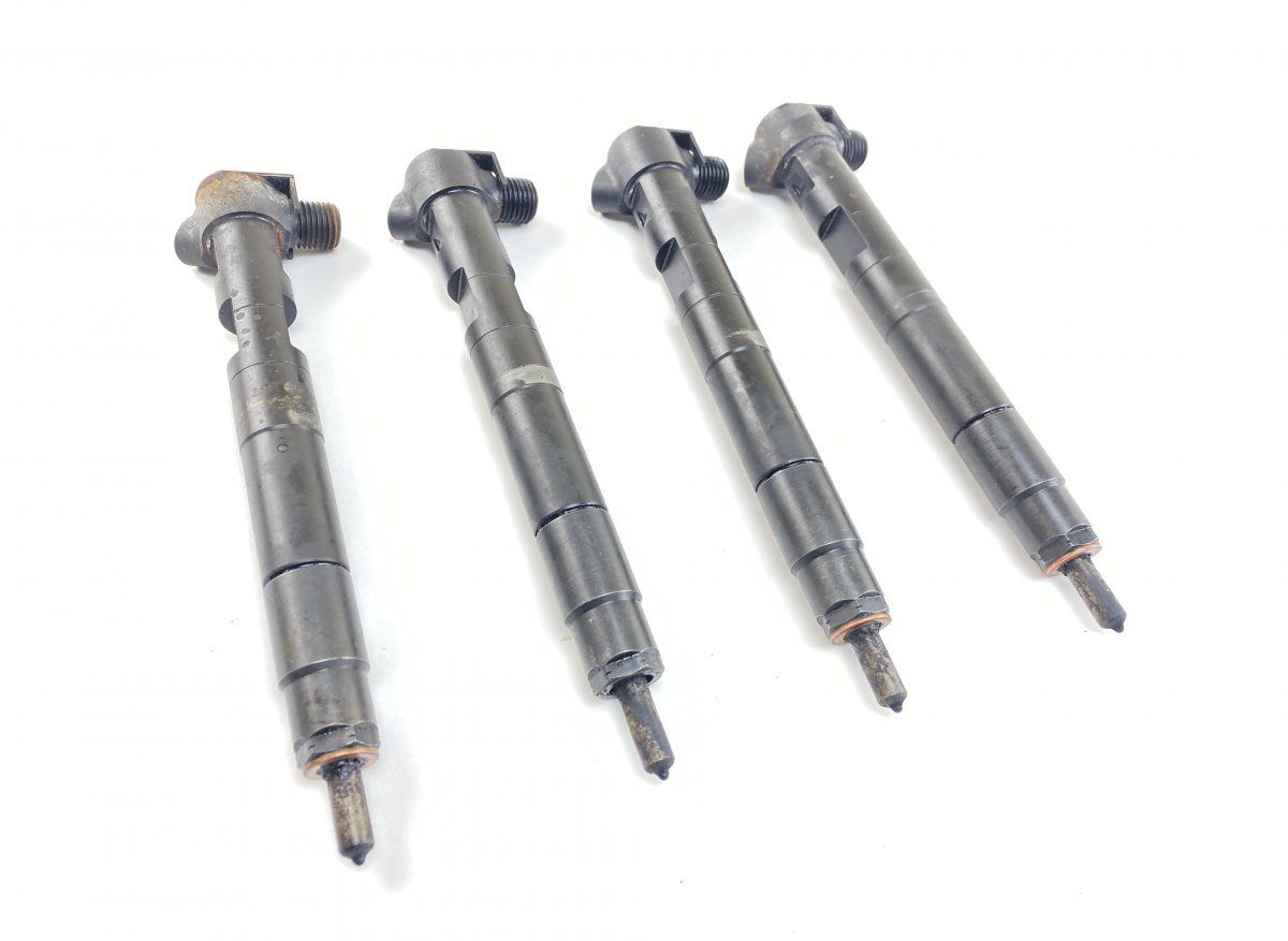 EMBR00002D EMBROOOO2D 28348371 28342997 Fuel injector set MERCEDES-BENZ C-CLASS (W204) (2007-2013)