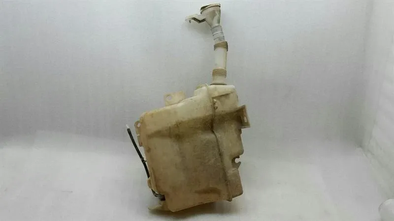 Mitsubishi Lancer Unknown Washer Fluid Reservoir 8260A117 Washer Fluid Tank -
