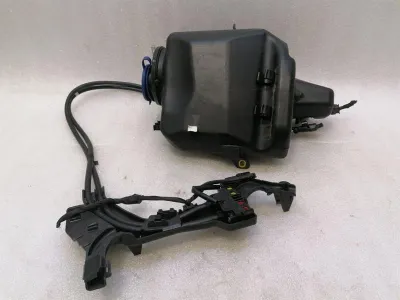 Mercedes W222 washer fluid reservoir heated A2228690420 washer fluid tank -