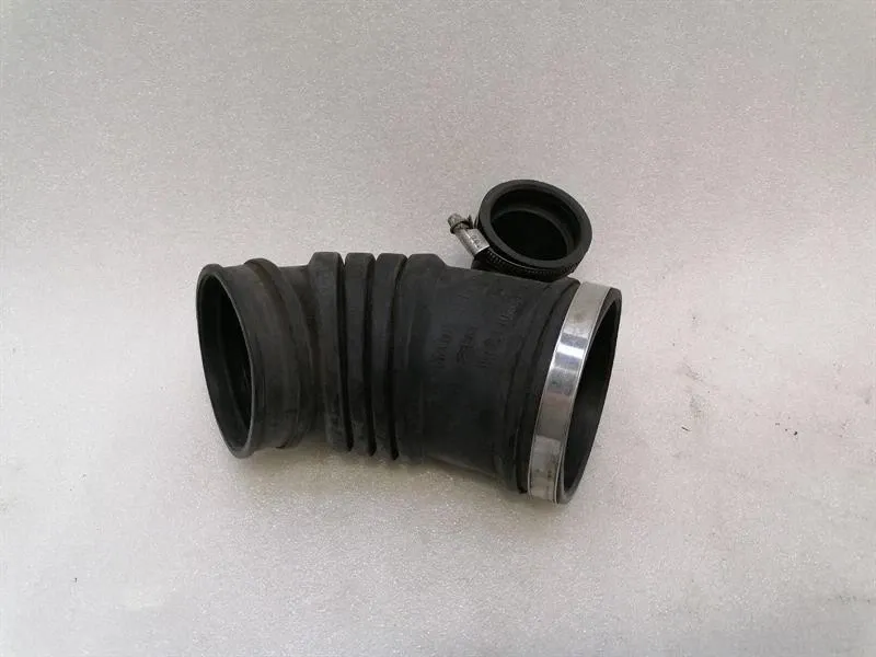 Porsche 911 997 intake pipe 99711022300 intake hose charge air -