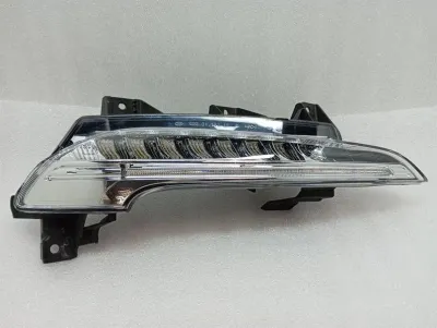 Porsche 911 991 DRL right daytime running light 99163115204 daytime running light right-