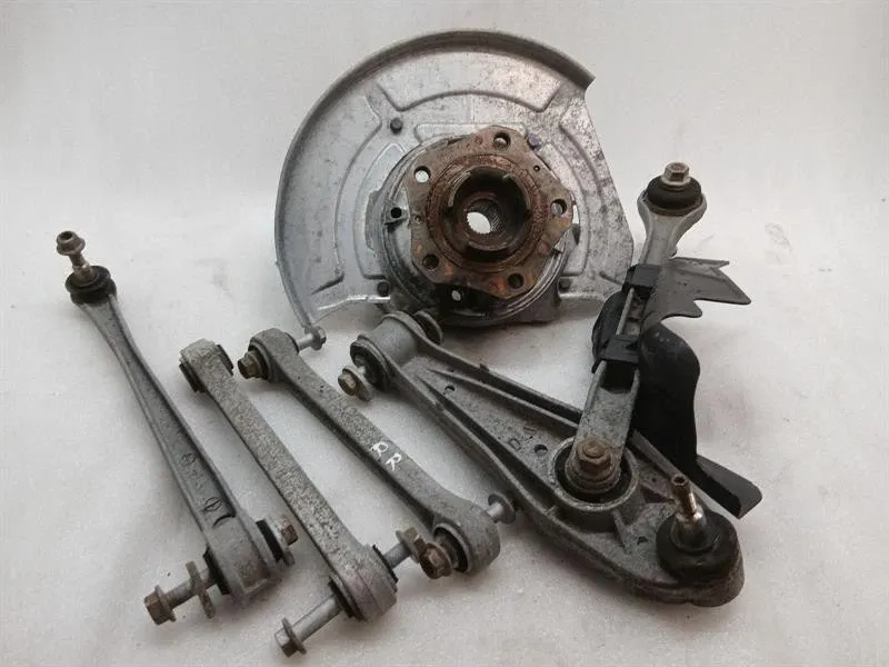 Porsche 911 997 Right Rear Hub 99733161207 Wheel Bearing Housing Rear Right SET -