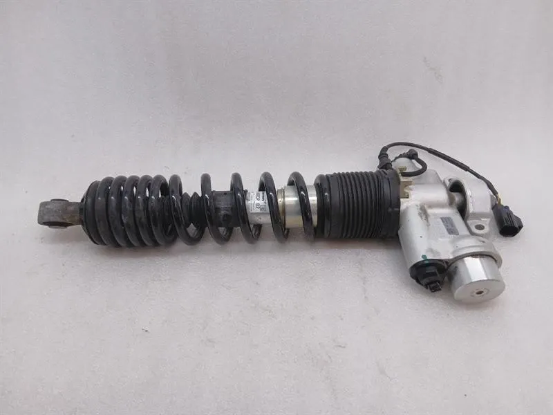 McLaren 570S Spider Shock Absorber Front 13BA148CP Front Shock Absorber-