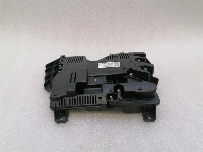 Mercedes S-Class W222 Fuse Box A2225402850 Fuse Box-