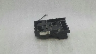 Mercedes CL W217 Fuse Box A2225402450 Fuse Box-