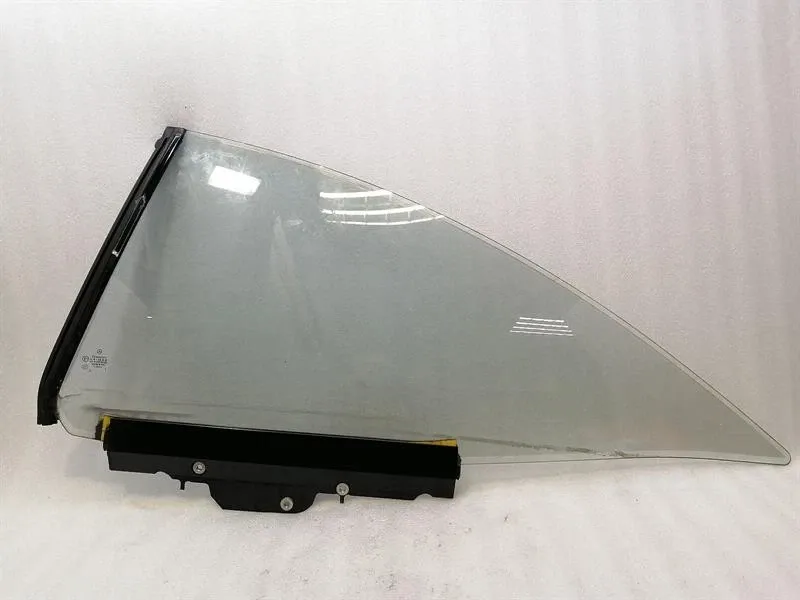 Mercedes CL W216 left rear 1/4 glass A2166700110 door window 1/4 rear LH-