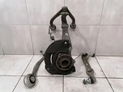 Mercedes S-Class W222 Left Front Hub A2223321901 Wheel Bearing Housing Front Left -