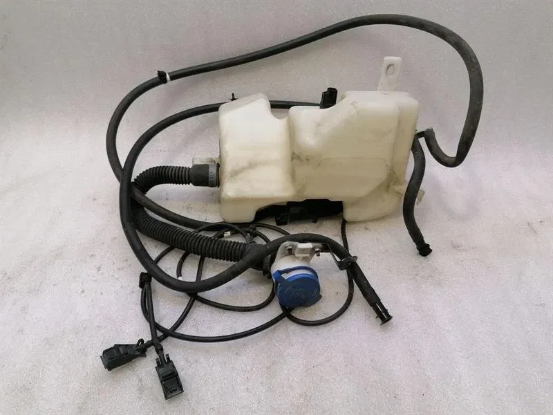 Aston Martin Vantage washer fluid reservoir 6G33-17B613-ba washer fluid tank -
