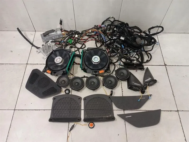 BMW 4 G83 M4 Speaker Set 5B4DB64 HARMAN CARDON Speaker Set 5A5CA89-