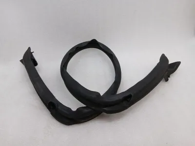 Chevrolet Corvette C7 Grand Sport Door Seal 246649263 RH Door Seals -