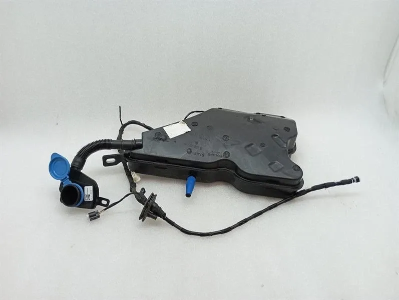 BMW 4 M4 G82 G22 Washer Fluid Reservoir 9502227 Washer Fluid Reservoir -