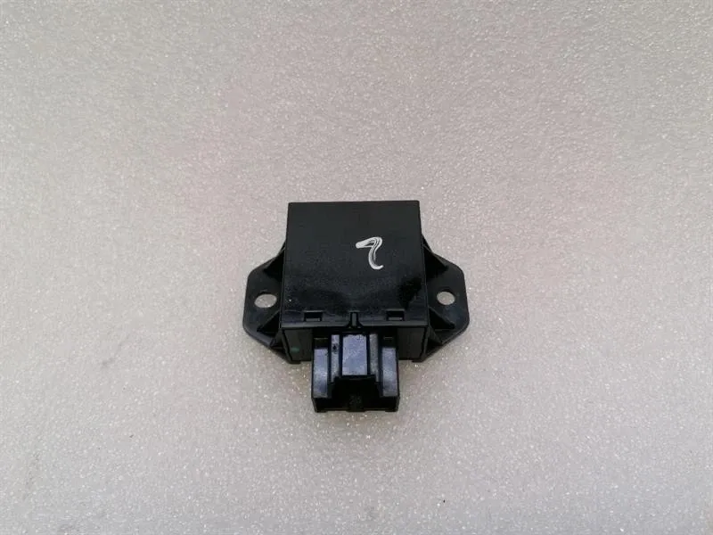 Corvette C7 Grand Sport Mirror Folding Control Module 20861365 ECU -