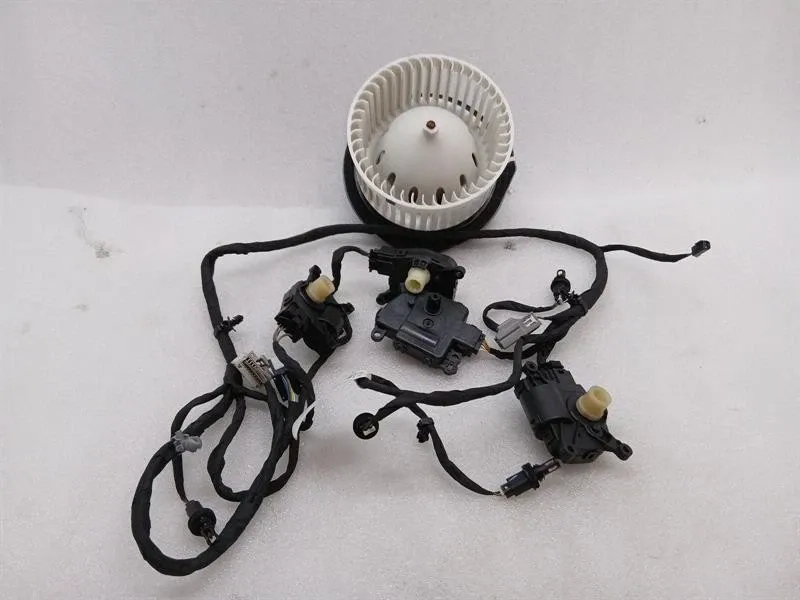 Chevrolet Corvette C7 Grand Sport Heater Blower 23456469 Engine Heater Blower-