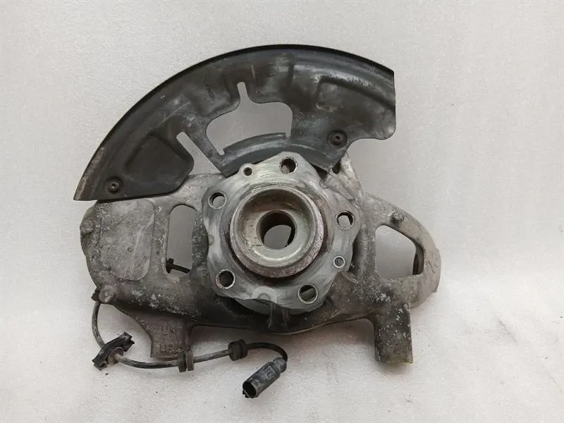 Ferrari 488 F142M Left Front Hub 304731 Wheel Bearing Housing Front Left -