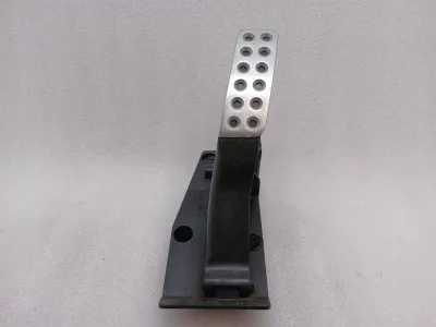 Ferrari 488 F142M Throttle Pedal (Electrical) 243117 Throttle-