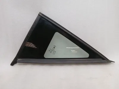 Ferrari 488 F142M Left Rear 1/4 Glass 86677900 Door Glass 1/4 Rear LH-