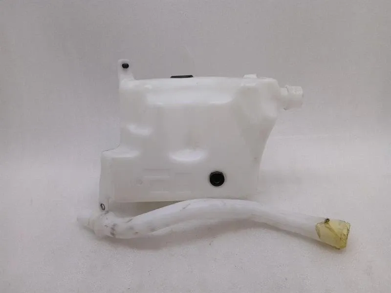 Ferrari GTC4 Lusso T F151M washer fluid reservoir 82197100 washer fluid tank -