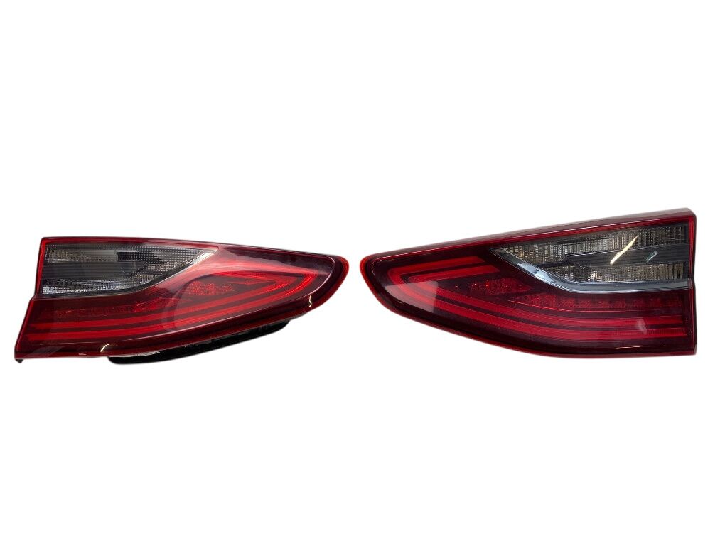 92404J7050 92403J7050 Tail lights set/kit KIA CEED III (CD) (2018-)