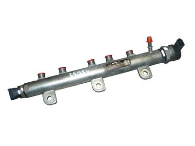 0445214119 Fuel Distributor / fuel rail CHRYSLER VOYAGER V (RT) (2007-2016)