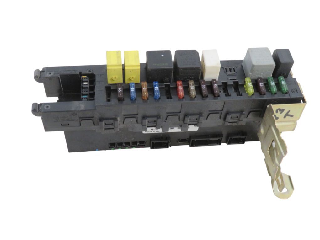 A2035453301 2035453301 A2035453801 2035453801 A2035453401 2035453401 A2035454701 Fuse box MERCEDES-BENZ C-CLASS (W203, CL203) (2000-2011)
