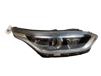 92102J7060 Headlight right KIA CEED III (CD) (2018-)