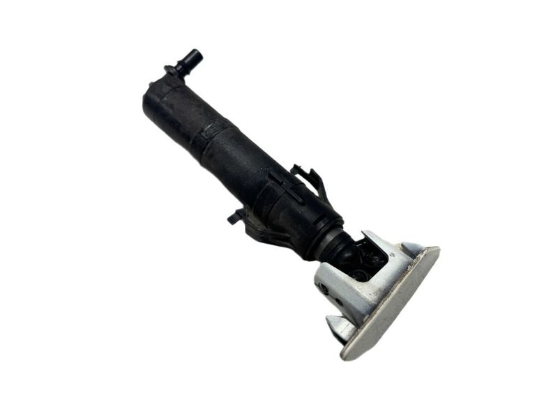 5TA955104A Headlight Washer Nozzle Right VW TOURAN (5T1) (2015-)