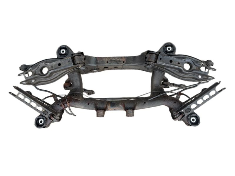 33316783714 Rear axle Beam BMW 3 (E90, E91, E92, E93) (2005-2011)