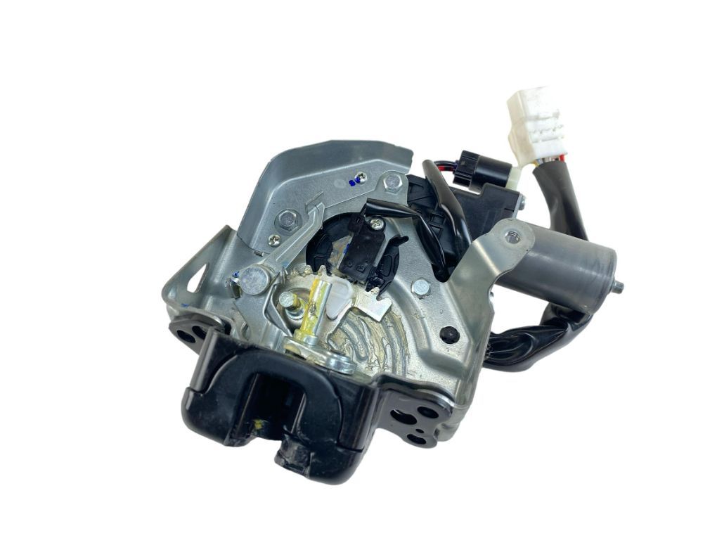 6935048170 Bootlid / tailgate lock LEXUS RX IV (AL20) (2015-2022)
