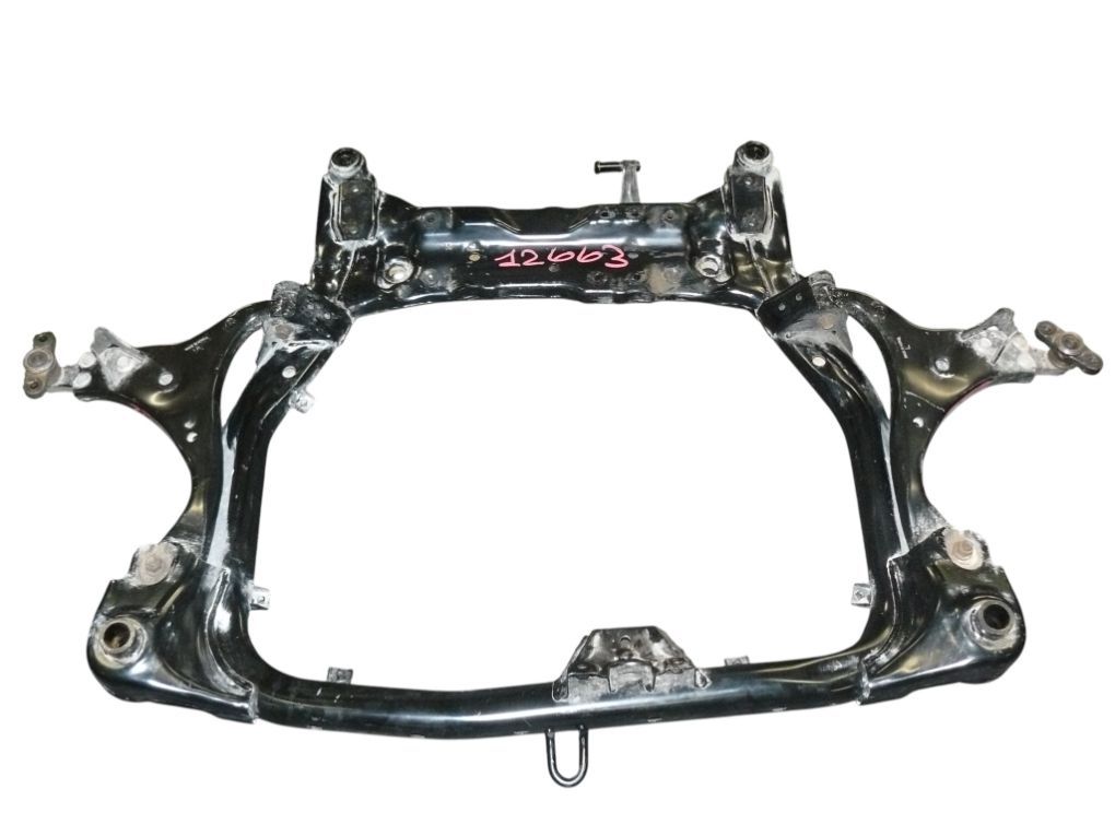 624051H020 Front Axle Beam KIA CEE&#39;D I (ED) (2006-2012)