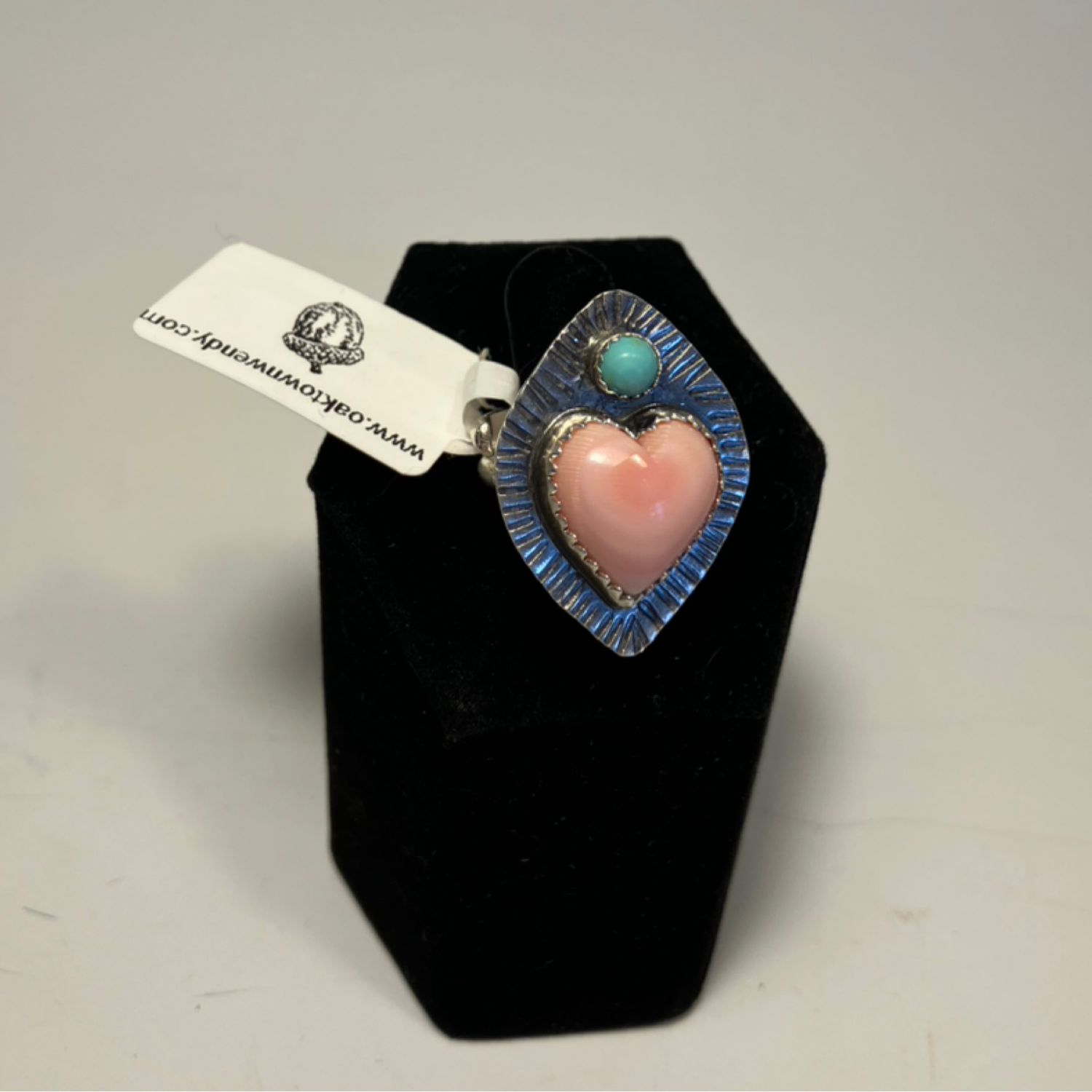 Queen Conch & Turquoise Heart Ring