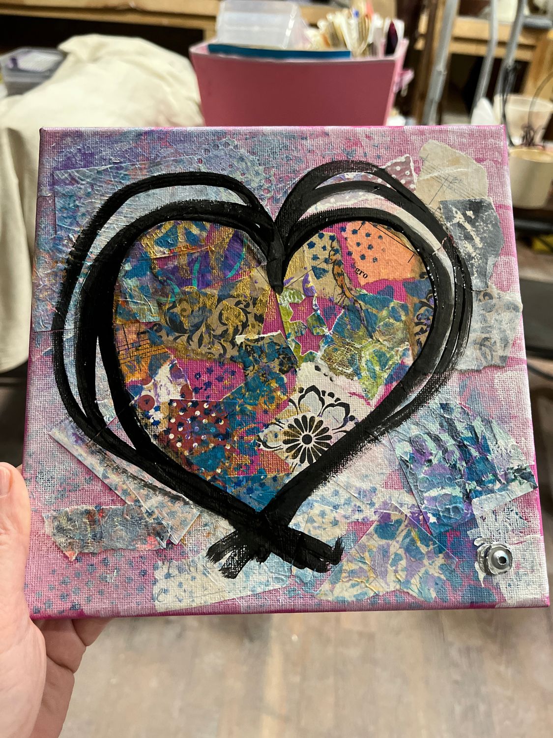 Canvas Valentine Kids Class  • Ages 7-16 • 2/10 • 10am-12pm