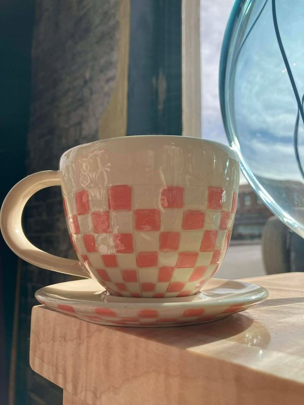 Checkered Mug with Saucer