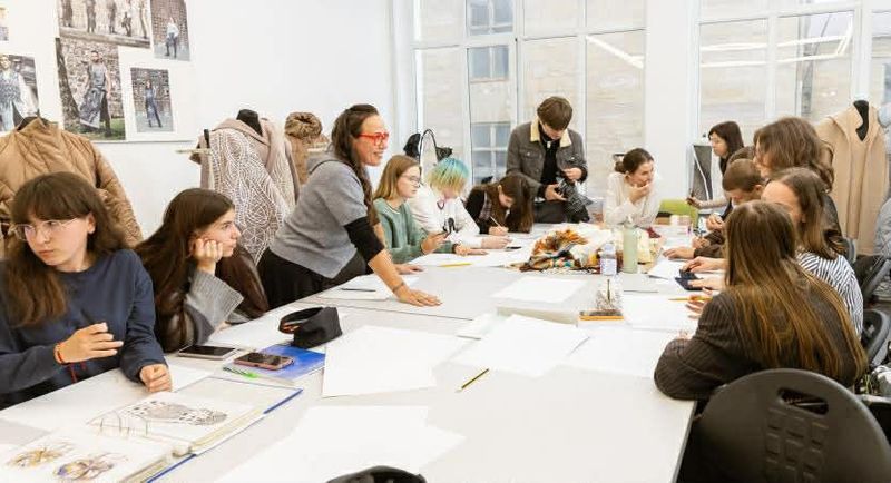 No Sew Fabric Collage | 2/7 | 2pm